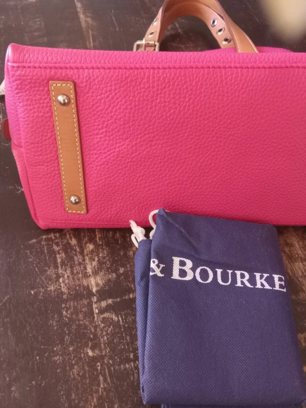 Dooney & Bourke excellent except